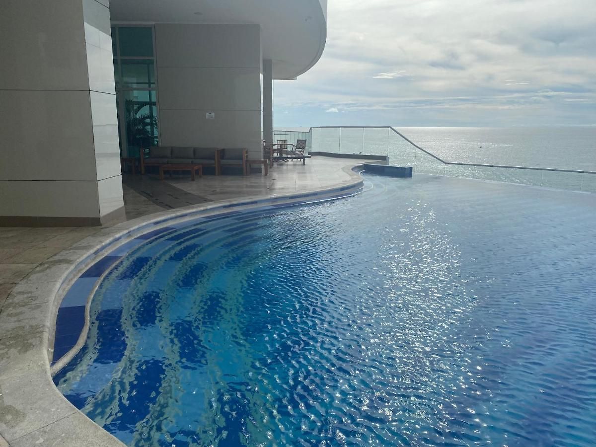 Apartamento Palmetto Eliptic Lujo En Piso Alto Con Vista Al Mar Y Ciudad Amurallada Cartagena